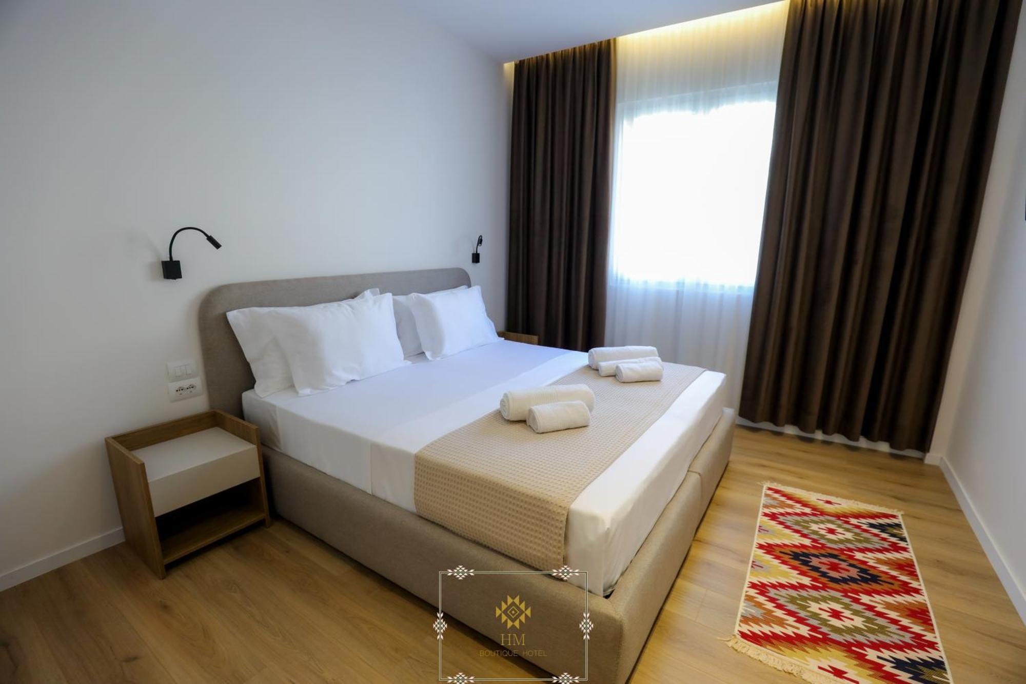 Hm Boutique Hotel Kruje Bagian luar foto